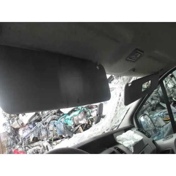 RENAULT TRAFIC COMBI (AB 4.01) '2004 9 - PLAZAS (L1H1) 2,9T COMBI CORTO PLATA
