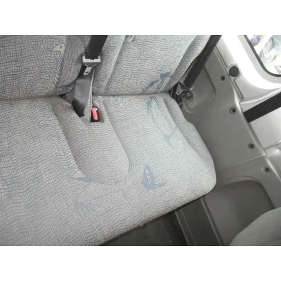RENAULT TRAFIC COMBI (AB 4.01) '2004 9 - PLAZAS (L1H1) 2,9T COMBI CORTO PLATA