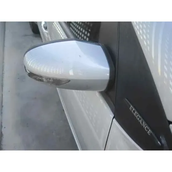 MERCEDES CLASE A (W169) '2005 A 180 CDI EXCLUSIVE EDITION (169.007) PLATA