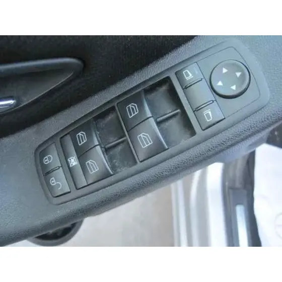 MERCEDES CLASE A (W169) '2005 A 180 CDI EXCLUSIVE EDITION (169.007) PLATA