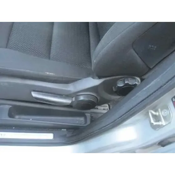 MERCEDES CLASE A (W169) '2005 A 180 CDI EXCLUSIVE EDITION (169.007) PLATA