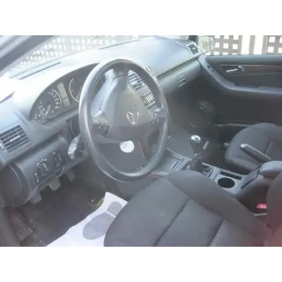 MERCEDES CLASE A (W169) '2005 A 180 CDI EXCLUSIVE EDITION (169.007) PLATA