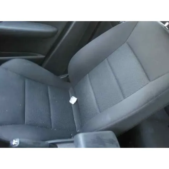 MERCEDES CLASE A (W169) '2005 A 180 CDI EXCLUSIVE EDITION (169.007) PLATA
