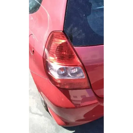 HONDA JAZZ (GD1/5) '2006 1.2 DRIVE ROJO