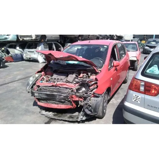 HONDA JAZZ (GD1/5) '2006 1.2 DRIVE ROJO