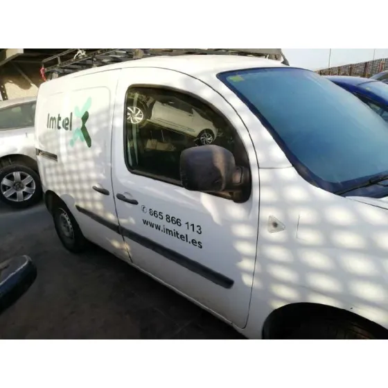 RENAULT KANGOO '2011 FURGON CONFORT BLANCO