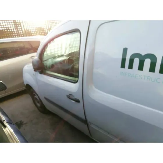 RENAULT KANGOO '2011 FURGON CONFORT BLANCO