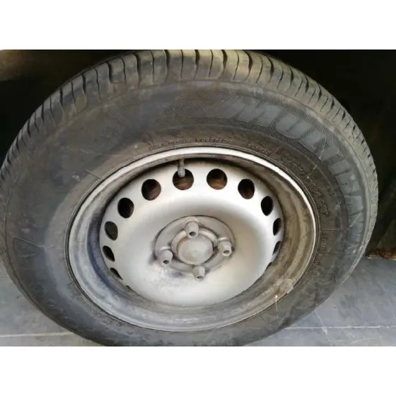 RENAULT KANGOO '2011 FURGON CONFORT BLANCO