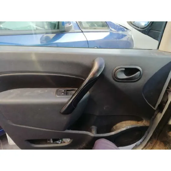 RENAULT KANGOO '2011 FURGON CONFORT BLANCO