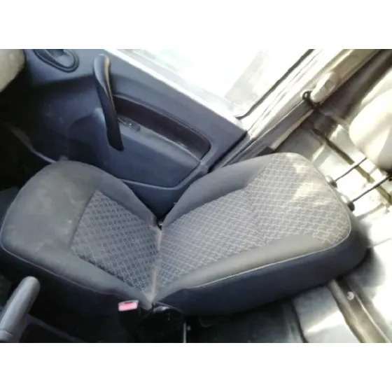 RENAULT KANGOO '2011 FURGON CONFORT BLANCO