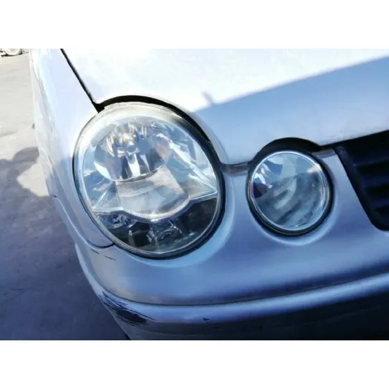 VOLKSWAGEN POLO (9N1) '2004 1.4 16V PLATA