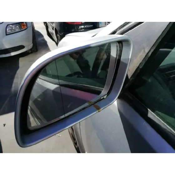 VOLKSWAGEN POLO (9N1) '2004 1.4 16V PLATA