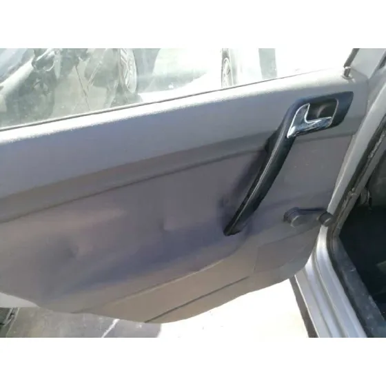 VOLKSWAGEN POLO (9N1) '2004 1.4 16V PLATA