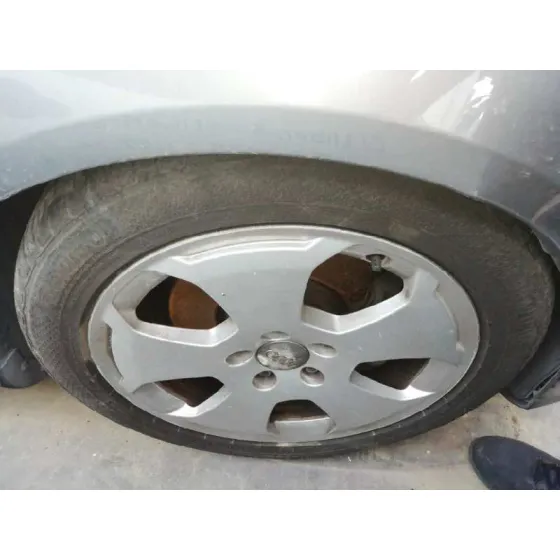 VOLKSWAGEN PASSAT BERLINA (3C2) '2006 ADVANCE GRIS PLATA