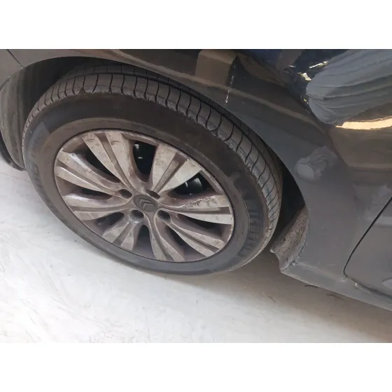 CVF/KW: 11.47/66.20 9HX. CAMBIO MANUAL 5V