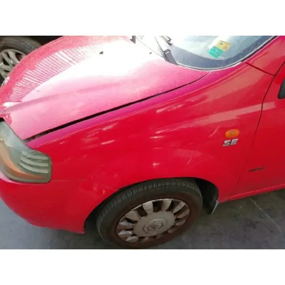 DAEWOO KALOS '2004 1.4 SE ROJO