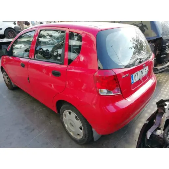 DAEWOO KALOS '2004 1.4 SE ROJO