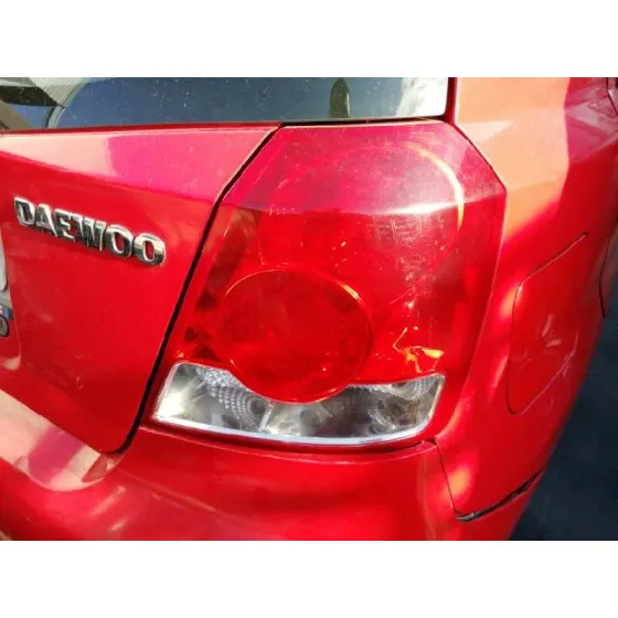 DAEWOO KALOS '2004 1.4 SE ROJO