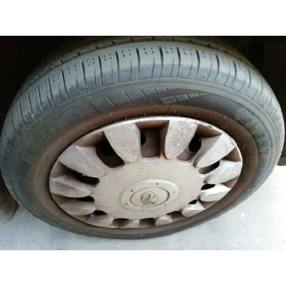 DAEWOO KALOS '2004 1.4 SE ROJO
