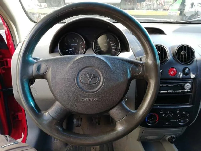 DAEWOO KALOS '2004 1.4 SE ROJO