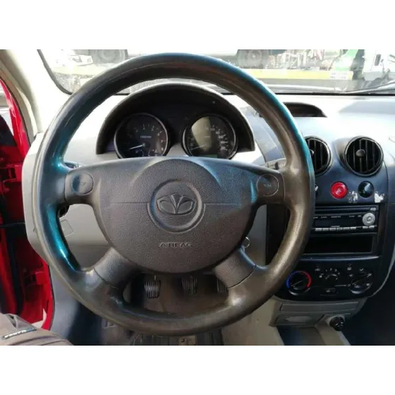 DAEWOO KALOS '2004 1.4 SE ROJO