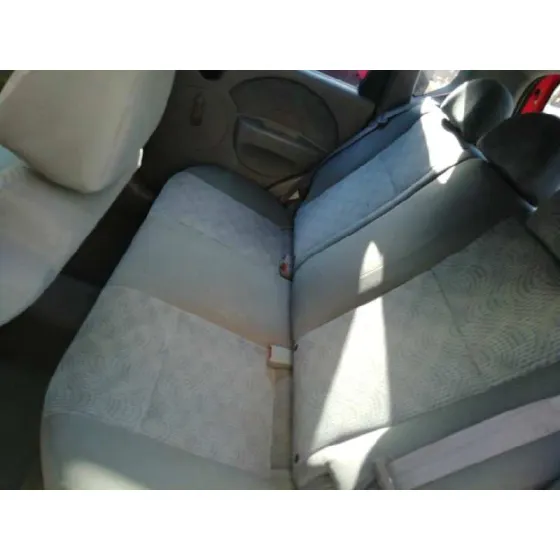DAEWOO KALOS '2004 1.4 SE ROJO