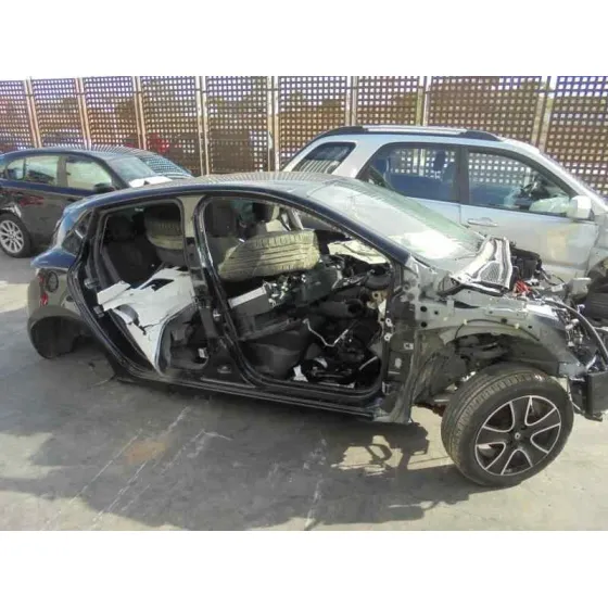 RENAULT CLIO IV '2016 DYNAMIQUE NEGRO