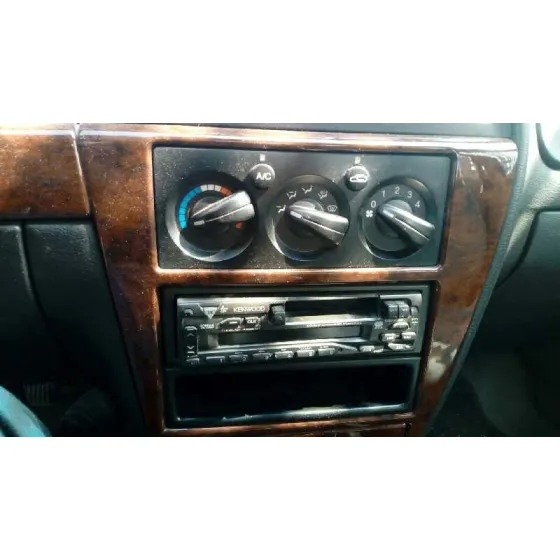 DAEWOO NUBIRA BERLINA '2001 SE (1999->) PLATA