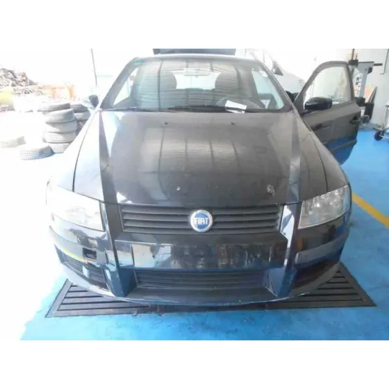 FIAT STILO (192) '2005 1.9 JTD 100 ACTIVE NEGRO