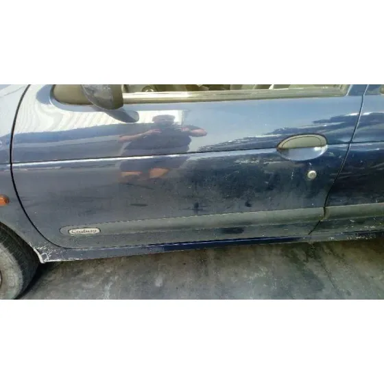 RENAULT MEGANE I FASE 2 BERLINA (BA0) '2002 1.9 DTI DIESEL AZUL