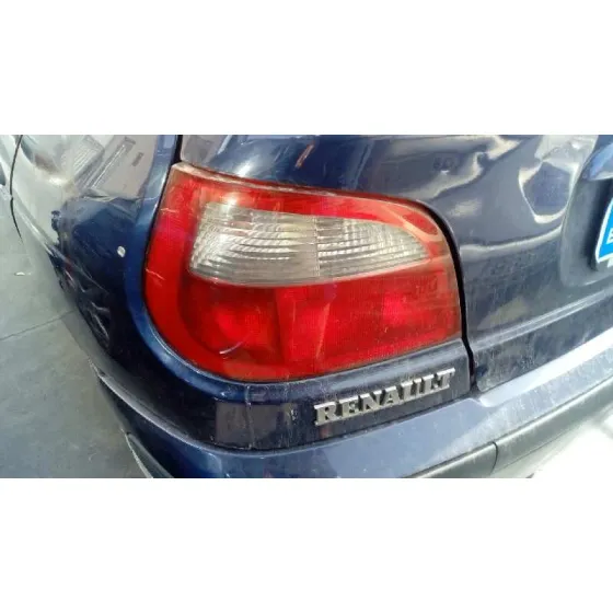 RENAULT MEGANE I FASE 2 BERLINA (BA0) '2002 1.9 DTI DIESEL AZUL