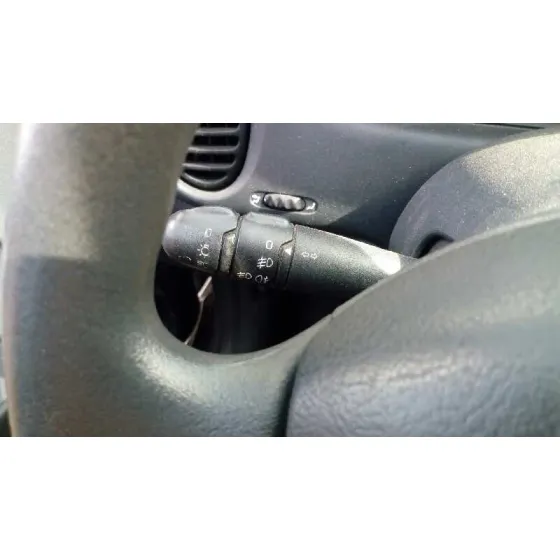 RENAULT MEGANE I FASE 2 BERLINA (BA0) '2002 1.9 DTI DIESEL AZUL