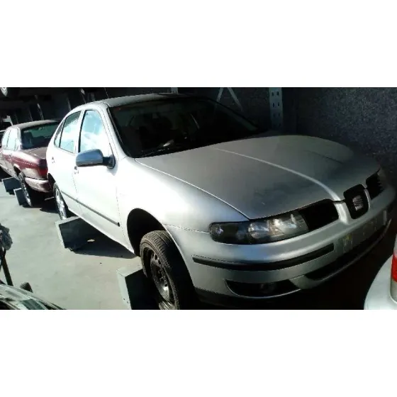SEAT LEON (1M1) '2002 STELLA PLATA