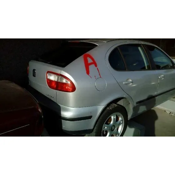 SEAT LEON (1M1) '2002 STELLA PLATA