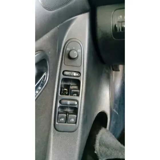 SEAT LEON (1M1) '2002 STELLA PLATA