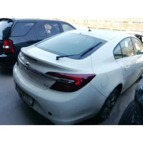 OPEL INSIGNIA BERLINA 2016 EXPRESSION BLANCO