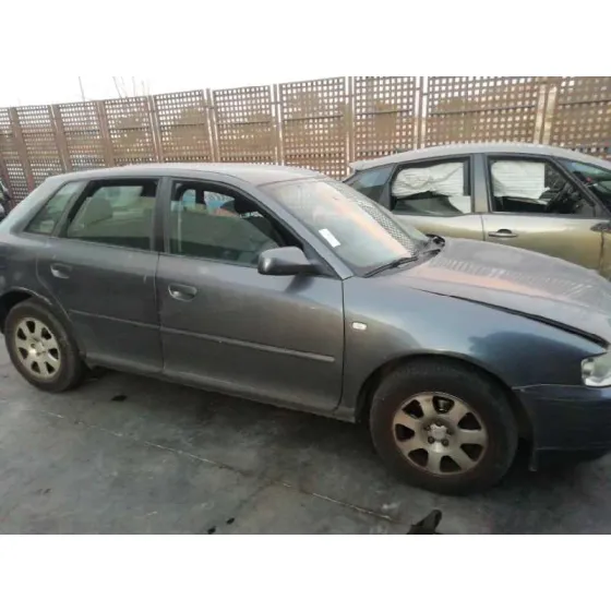 AUDI A3 (8L) '2003 1.9 TDI AMBIENTE GRIS