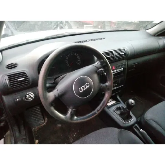 AUDI A3 (8L) '2003 1.9 TDI AMBIENTE GRIS