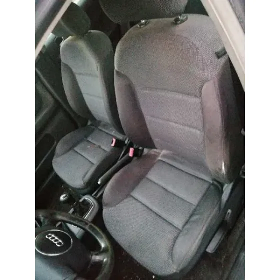 AUDI A3 (8L) '2003 1.9 TDI AMBIENTE GRIS