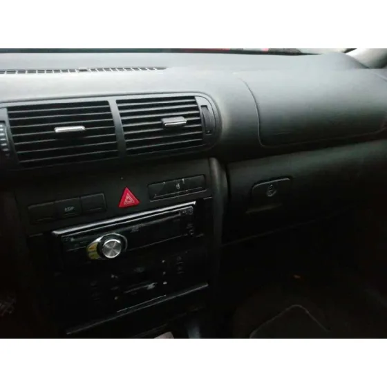 AUDI A3 (8L) '2003 1.9 TDI AMBIENTE GRIS