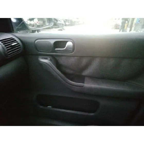 AUDI A3 (8L) '2003 1.9 TDI AMBIENTE GRIS