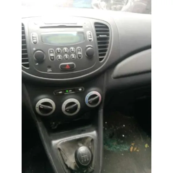 HYUNDAI I10 '2010 1.2 CAT AZUL