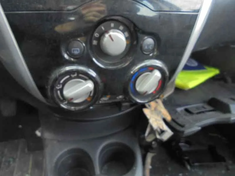 NISSAN NOTE '2015 ACENTA GRIS