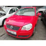 VOLKSWAGEN POLO (9N3) VOLKSWAGEN POLO (9N3) '2006 1.4 TDI ROJO 2005