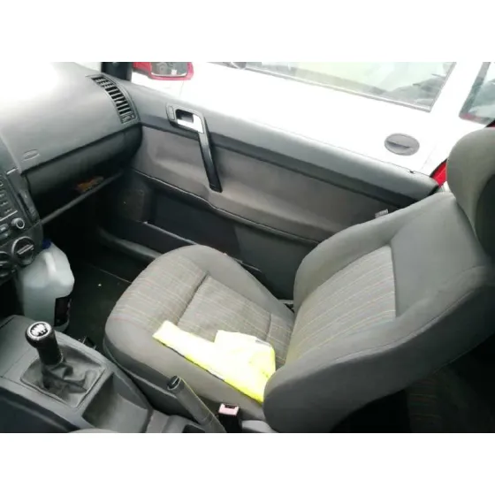 VOLKSWAGEN POLO (9N3) '2006 1.4 TDI ROJO