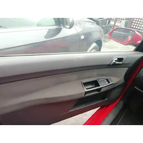 VOLKSWAGEN POLO (9N3) '2006 1.4 TDI ROJO