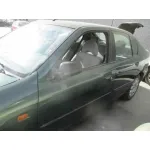 NISSAN PRIMERA BERLINA (P11) NISSAN PRIMERA BERLINA (P11) '2001 BASICO VERDE 2000