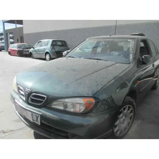 NISSAN PRIMERA BERLINA (P11) '2001 BASICO VERDE