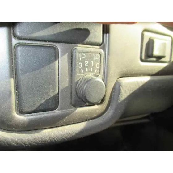 NISSAN PRIMERA BERLINA (P11) '2001 BASICO VERDE