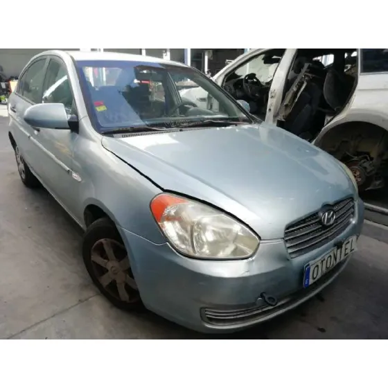 HYUNDAI ACCENT (MC) '2006 1.5 CRDI CAT GRIS